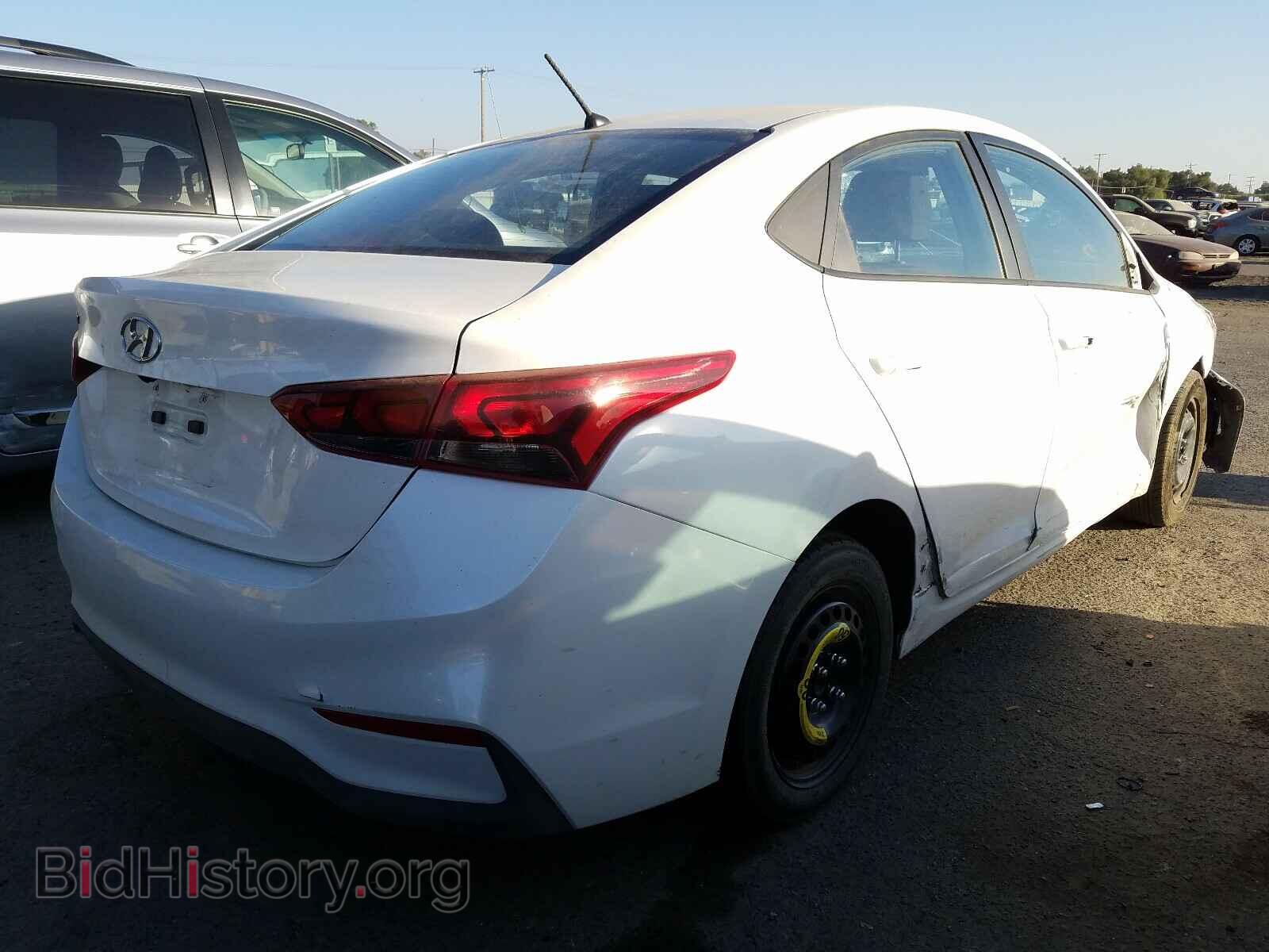 2019 HYUNDAI ACCENT - VIN: 3KPC24A37KE088417 - Фото 4