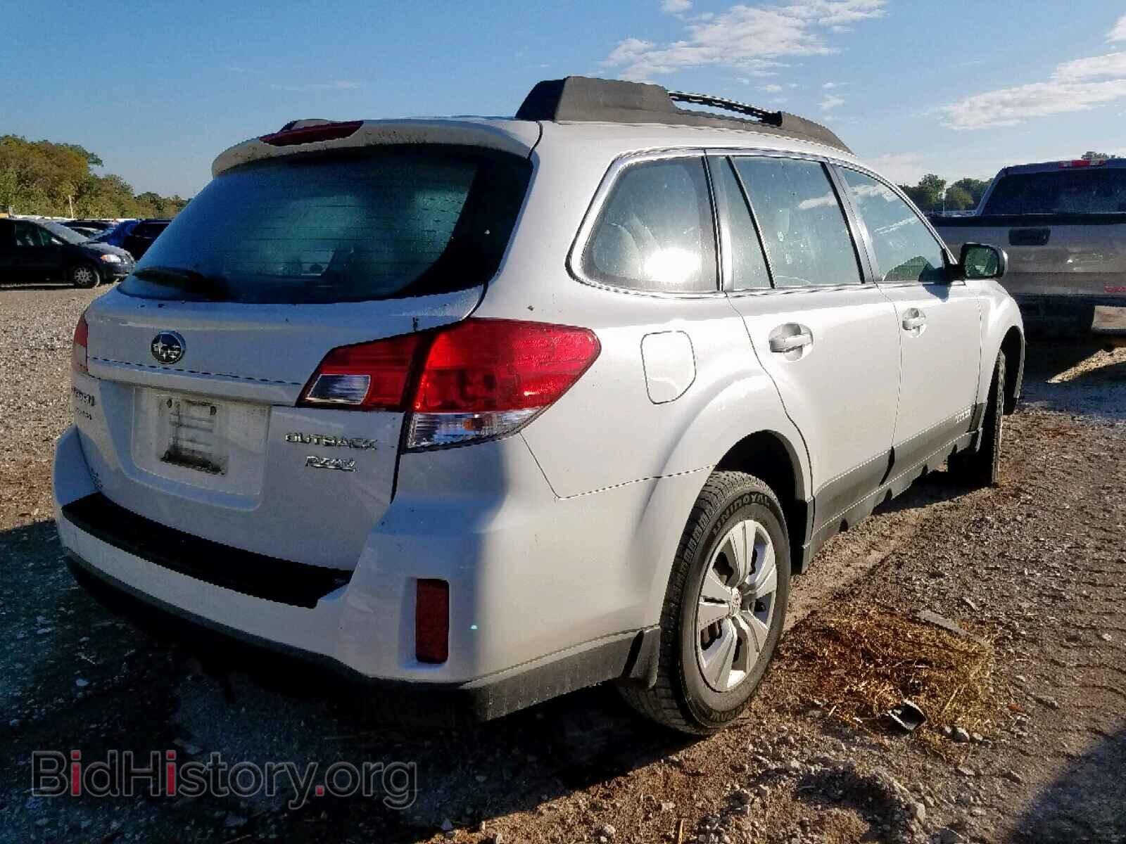2011 SUBARU OUTBACK - VIN: 4S4BRBAC0B3424357 - Фото 4