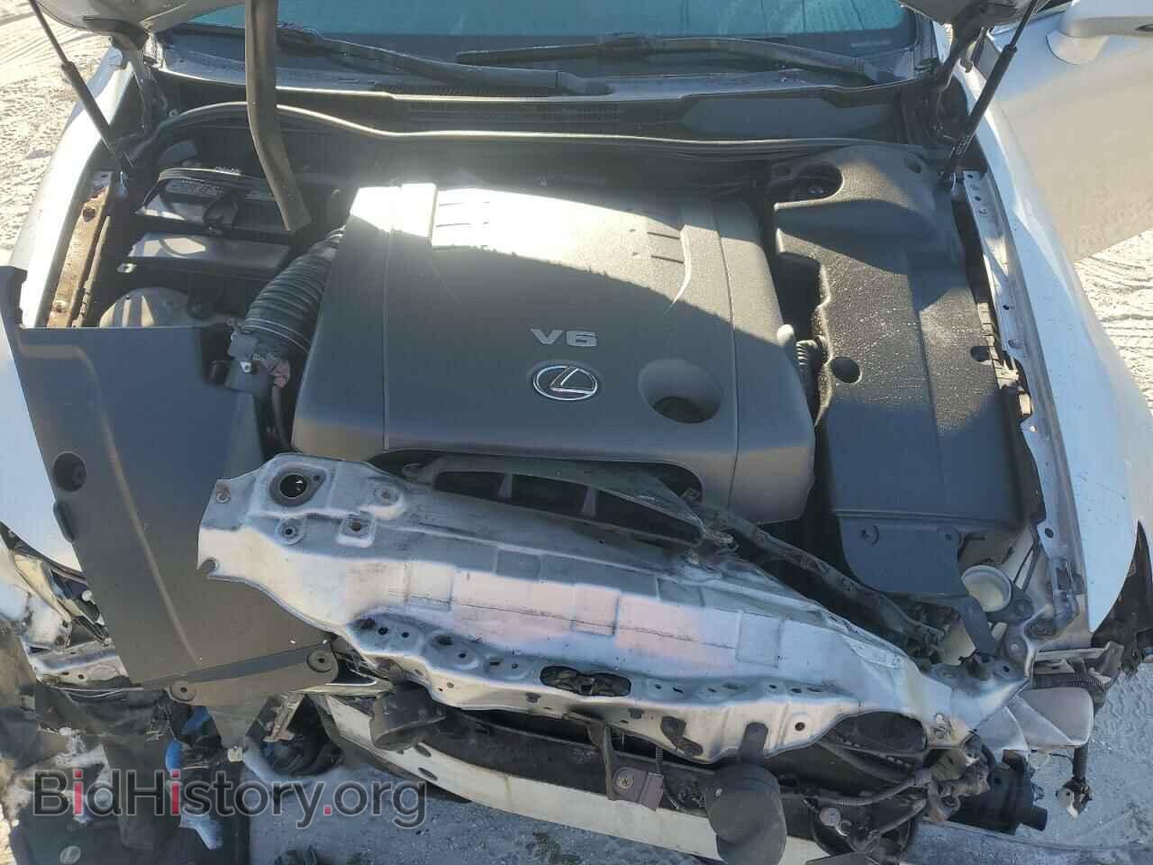 2011 LEXUS IS - VIN: JTHBF5C28B5149052 - Photo 13
