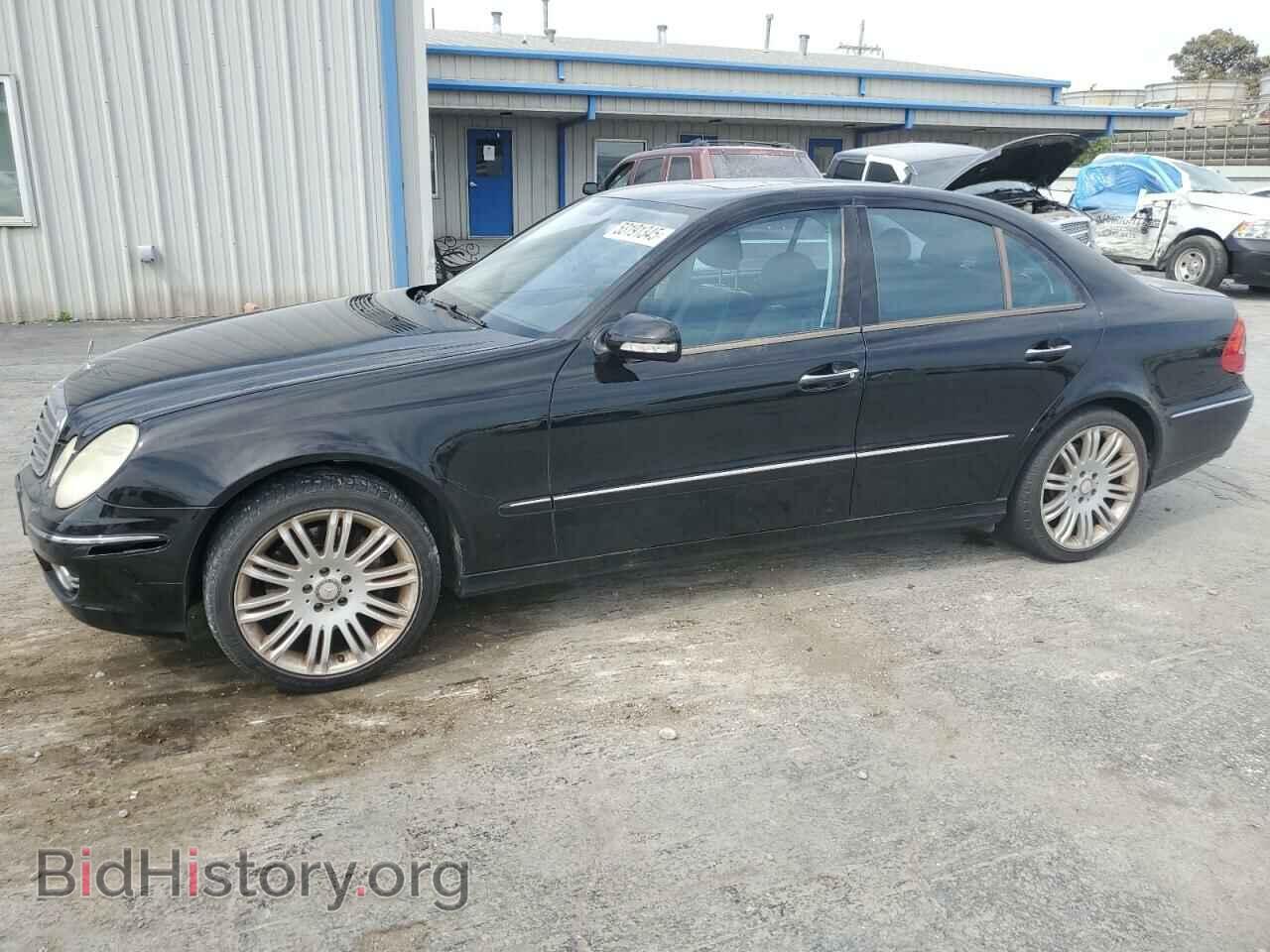 Photo WDBUF56X98B204943 - MERCEDES-BENZ E-CLASS 2008