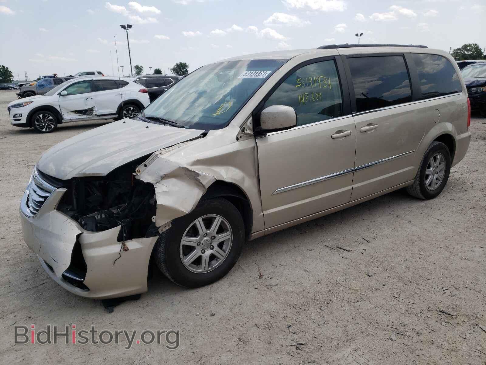 2013 CHRYSLER MINIVAN - VIN: 2C4RC1BG2DR554974 - Photo 2