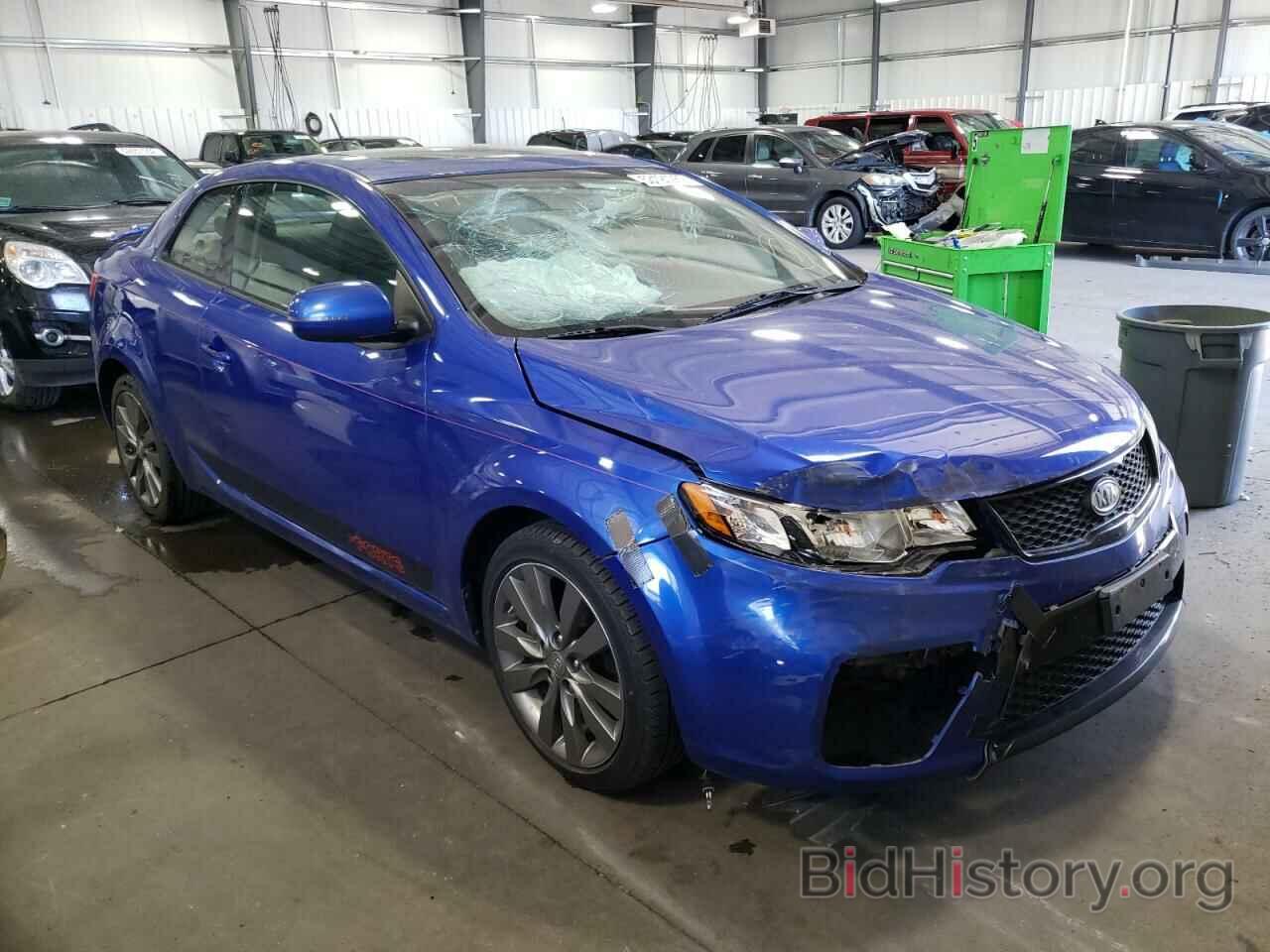 Photo KNAFW6A32B5423735 - KIA FORTE 2011