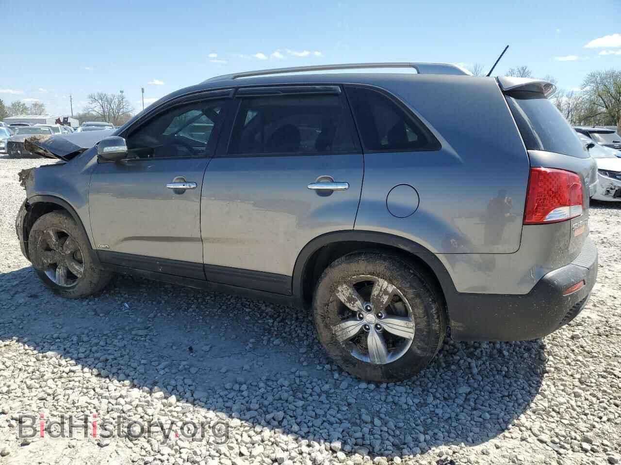2012 KIA SORENTO - VIN: 5XYKUDA67CG223349 - Фото 2