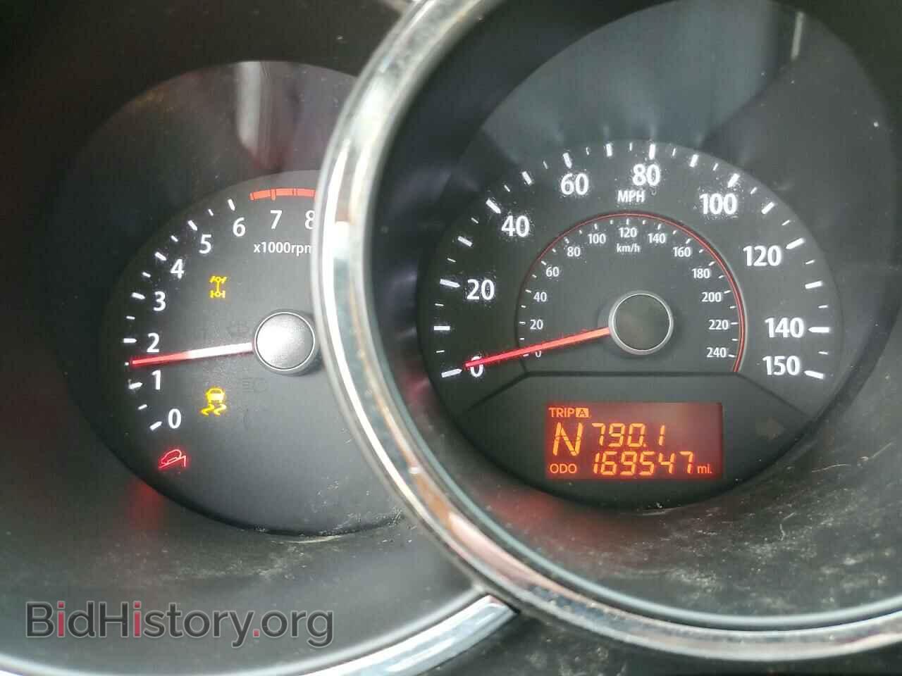 2012 KIA SORENTO - VIN: 5XYKUDA67CG223349 - Фото 9