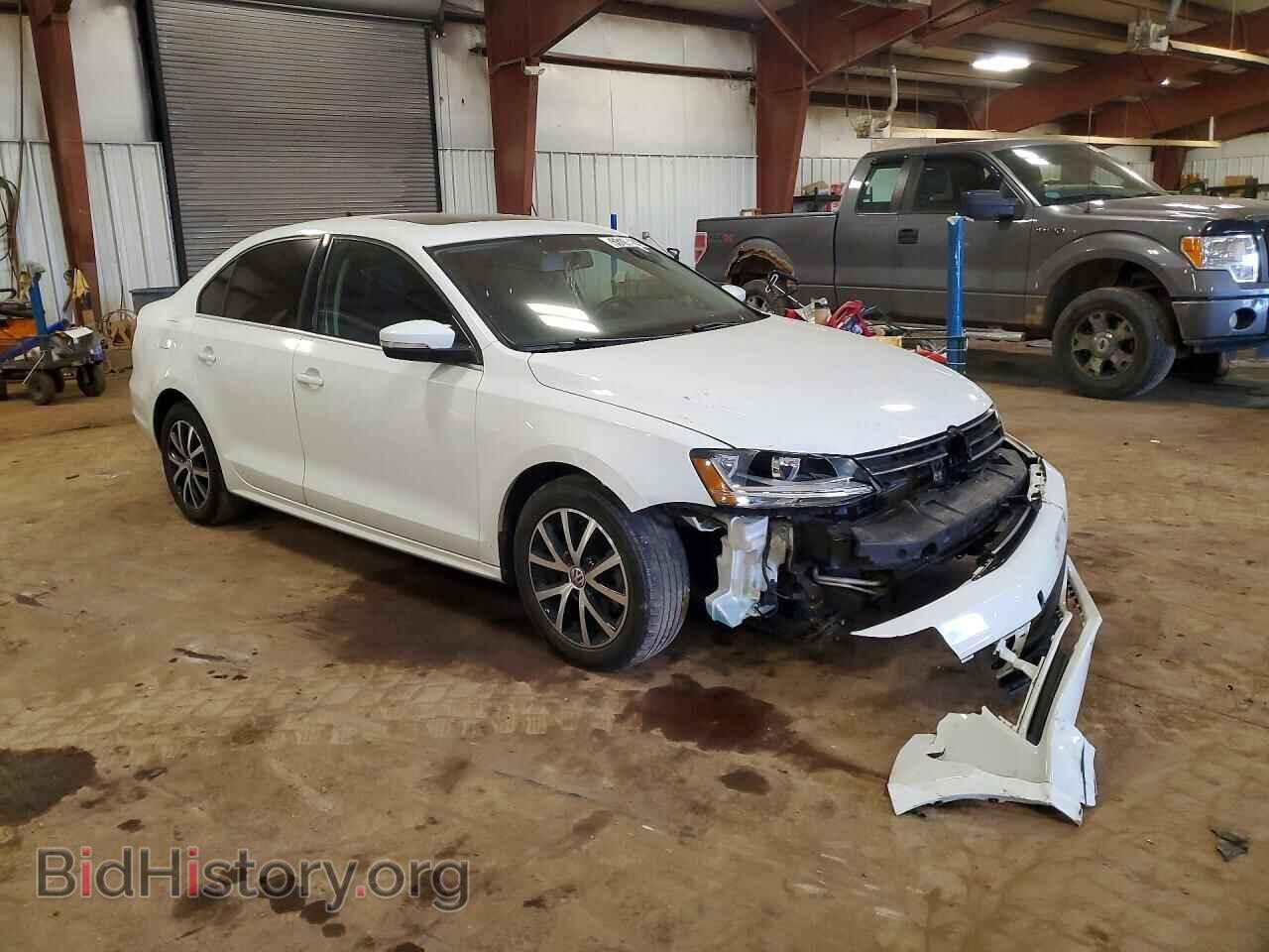 2017 VOLKSWAGEN JETTA - VIN: 3VWDB7AJ1HM320199 - Фото 4