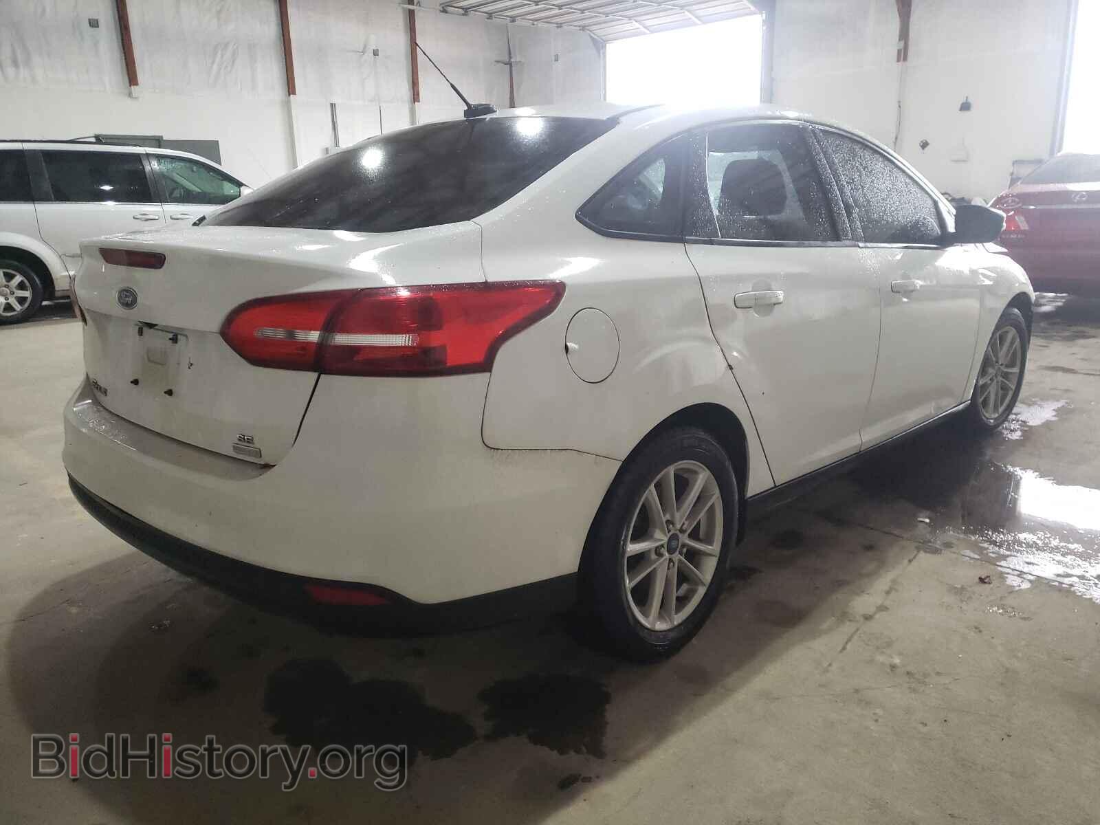 2017 FORD FOCUS - VIN: 1FADP3FE9HL307247 - Photo 4