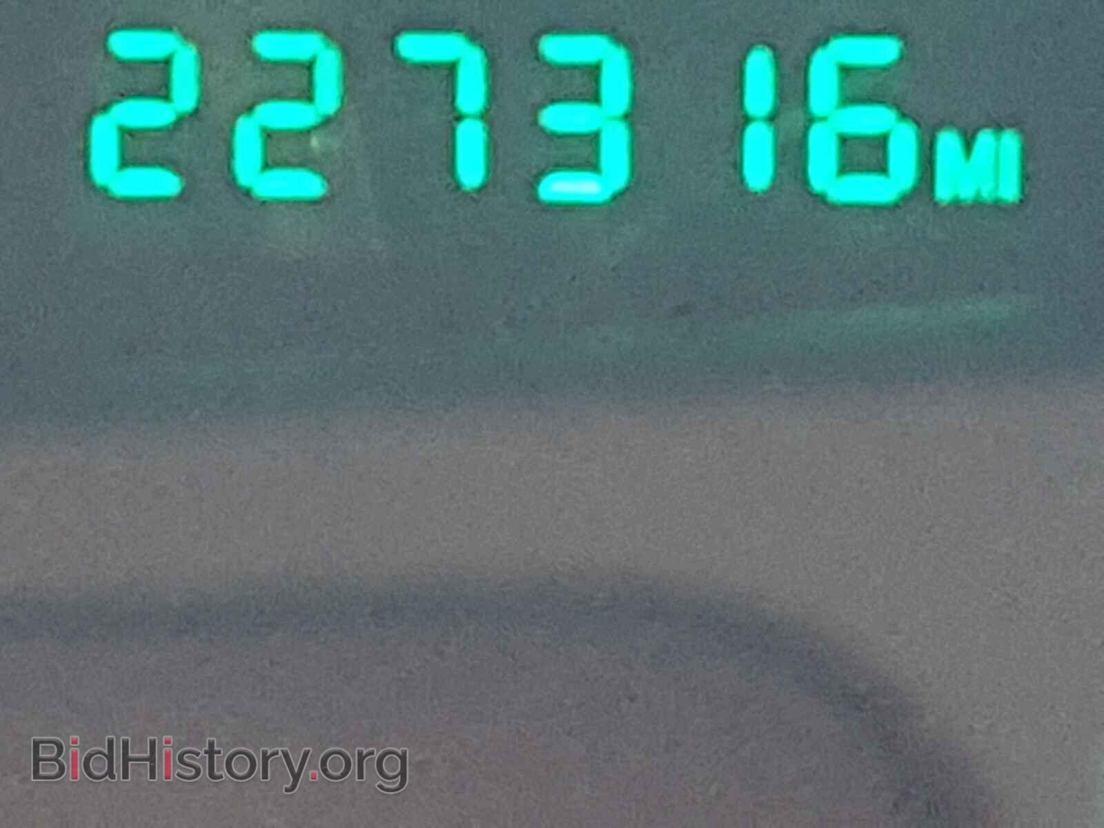 2002 CADILLAC DEVILLE - VIN: 1G6KD54Y02U150201 - Photo 8