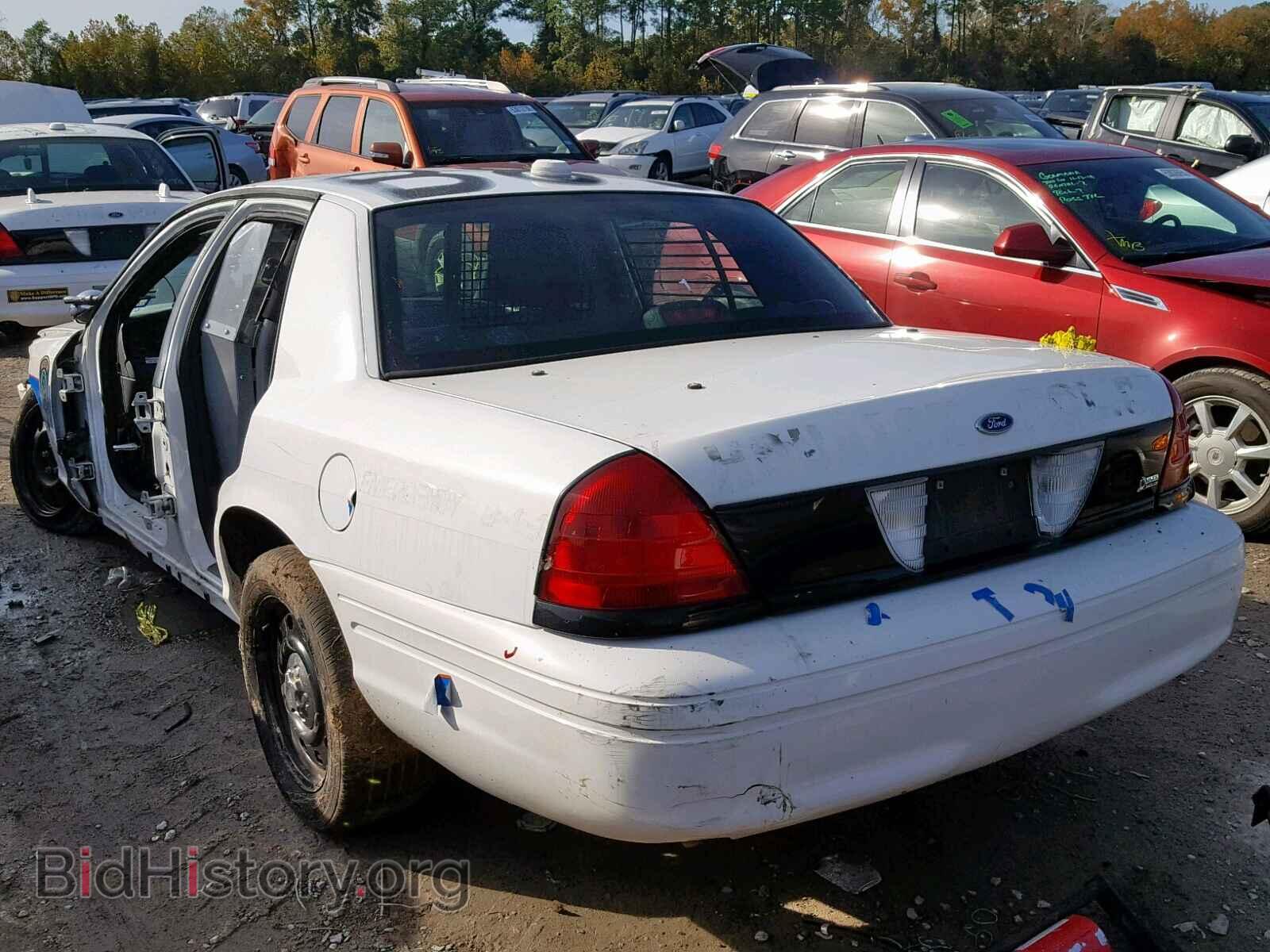 2011 FORD CROWN VIC - VIN: 2FABP7BV3BX104577 - Фото 3