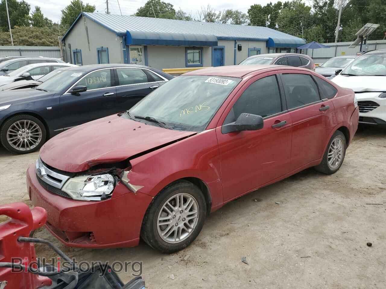 2009 FORD FOCUS - VIN: 1FAHP35N19W130888 - Фото 2