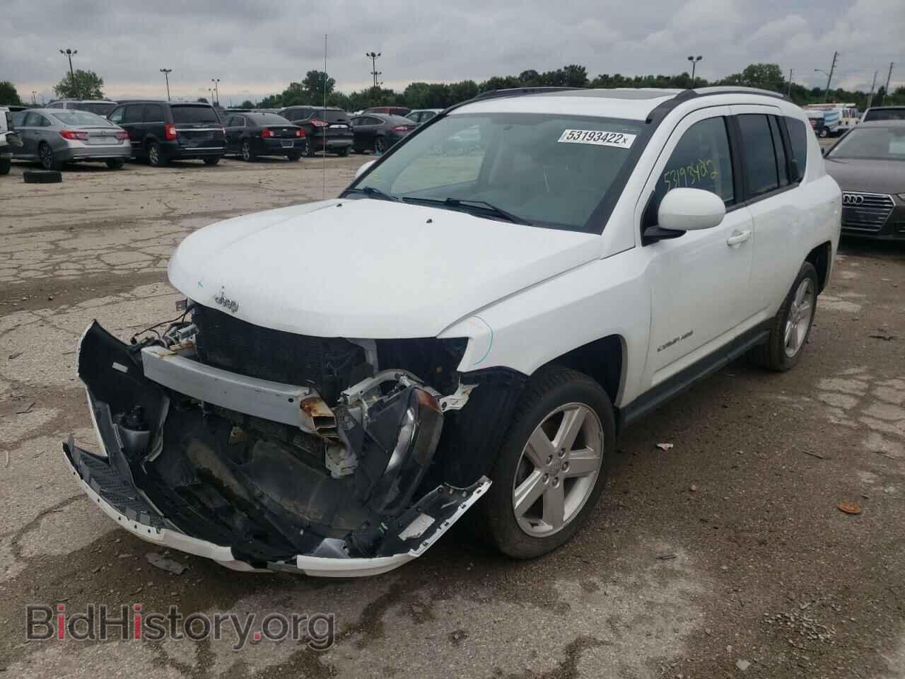 2014 JEEP COMPASS - VIN: 1C4NJCEA2ED883265 - Photo 2