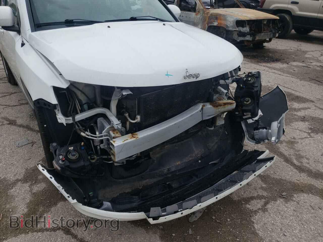 2014 JEEP COMPASS - VIN: 1C4NJCEA2ED883265 - Photo 9