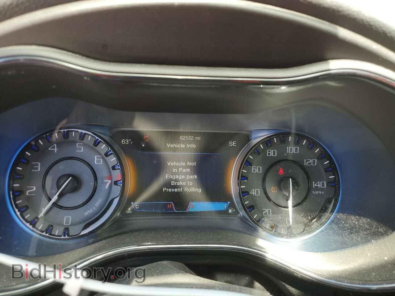 2016 CHRYSLER 200 - VIN: 1C3CCCDG3GN135634 - Фото 9