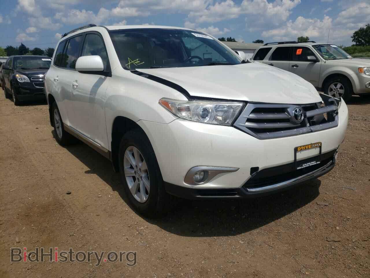 Photo 5TDBK3EH3DS245140 - TOYOTA HIGHLANDER 2013