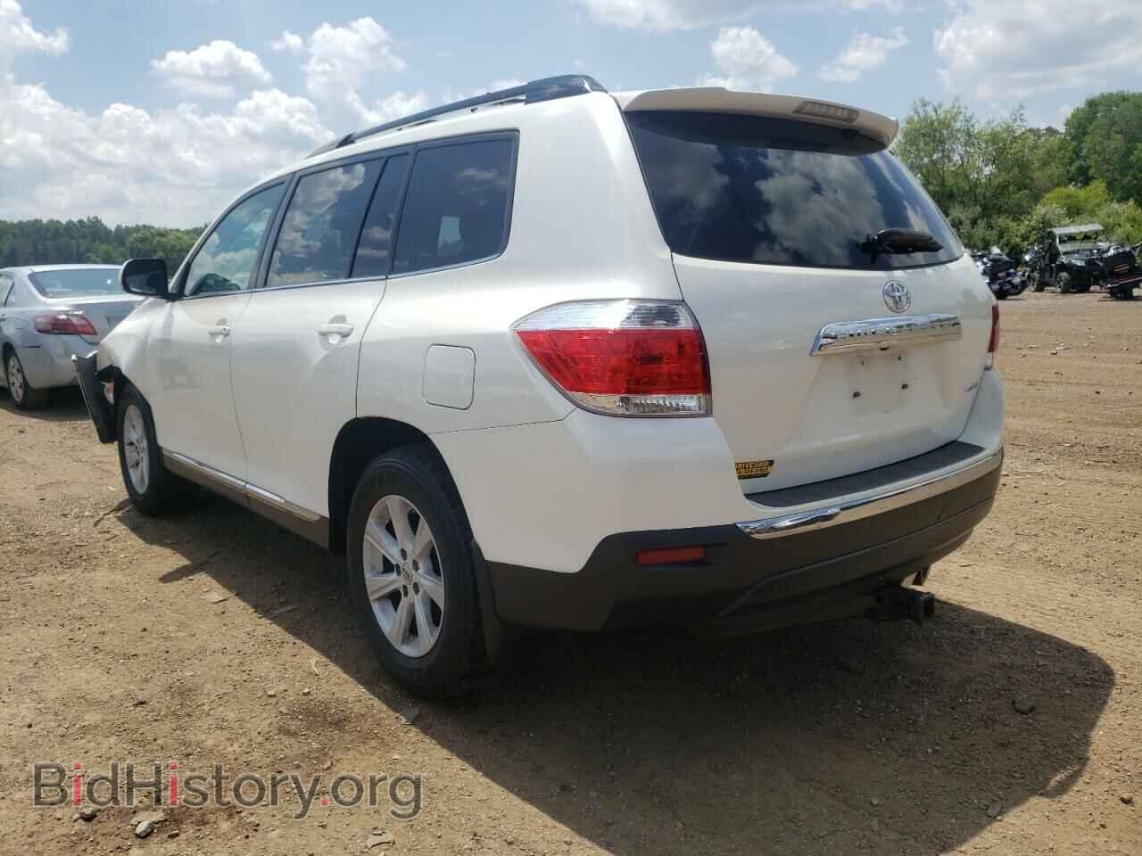 2013 TOYOTA HIGHLANDER - VIN: 5TDBK3EH3DS245140 - Фото 3