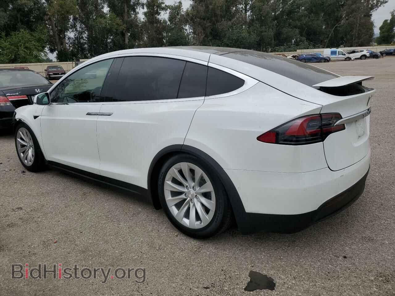 2020 TESLA MODEL X - VIN: 5YJXCAE29LF239932 - Photo 2