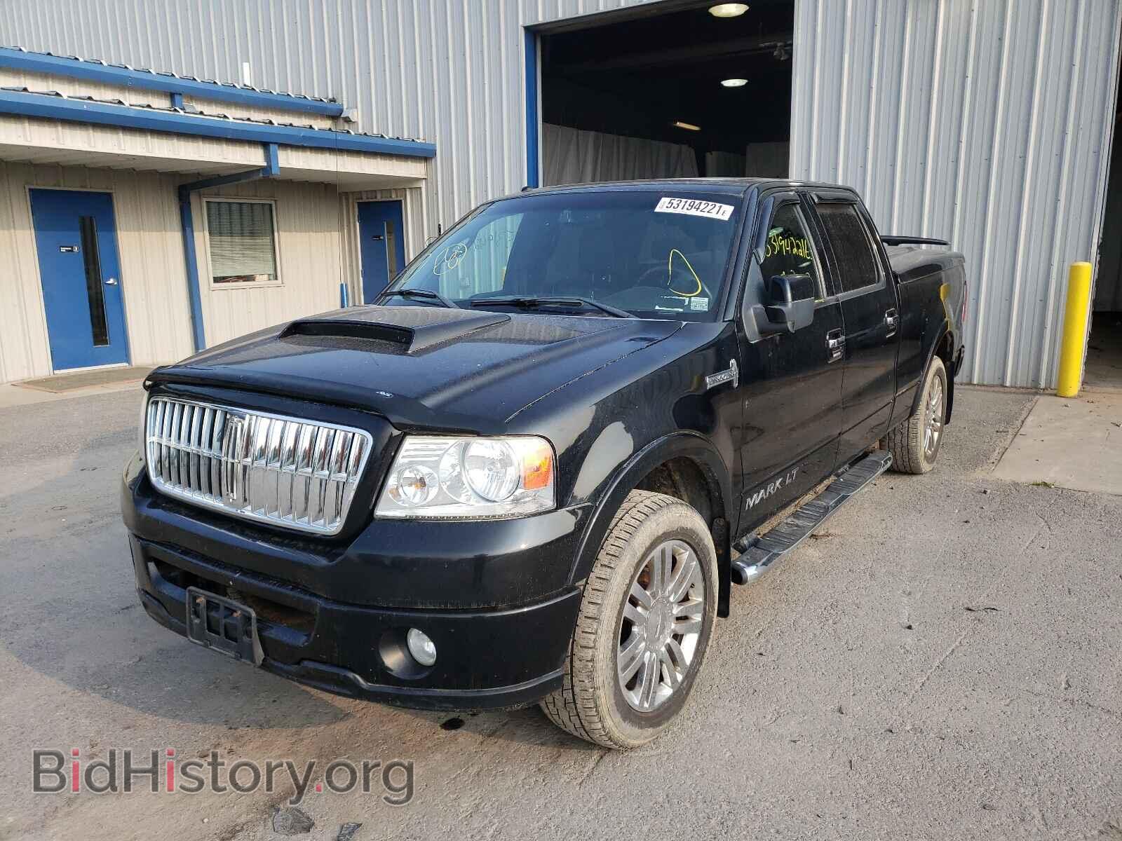2007 LINCOLN MARK LT - VIN: 5LTPW18507FJ05435 - Фото 2