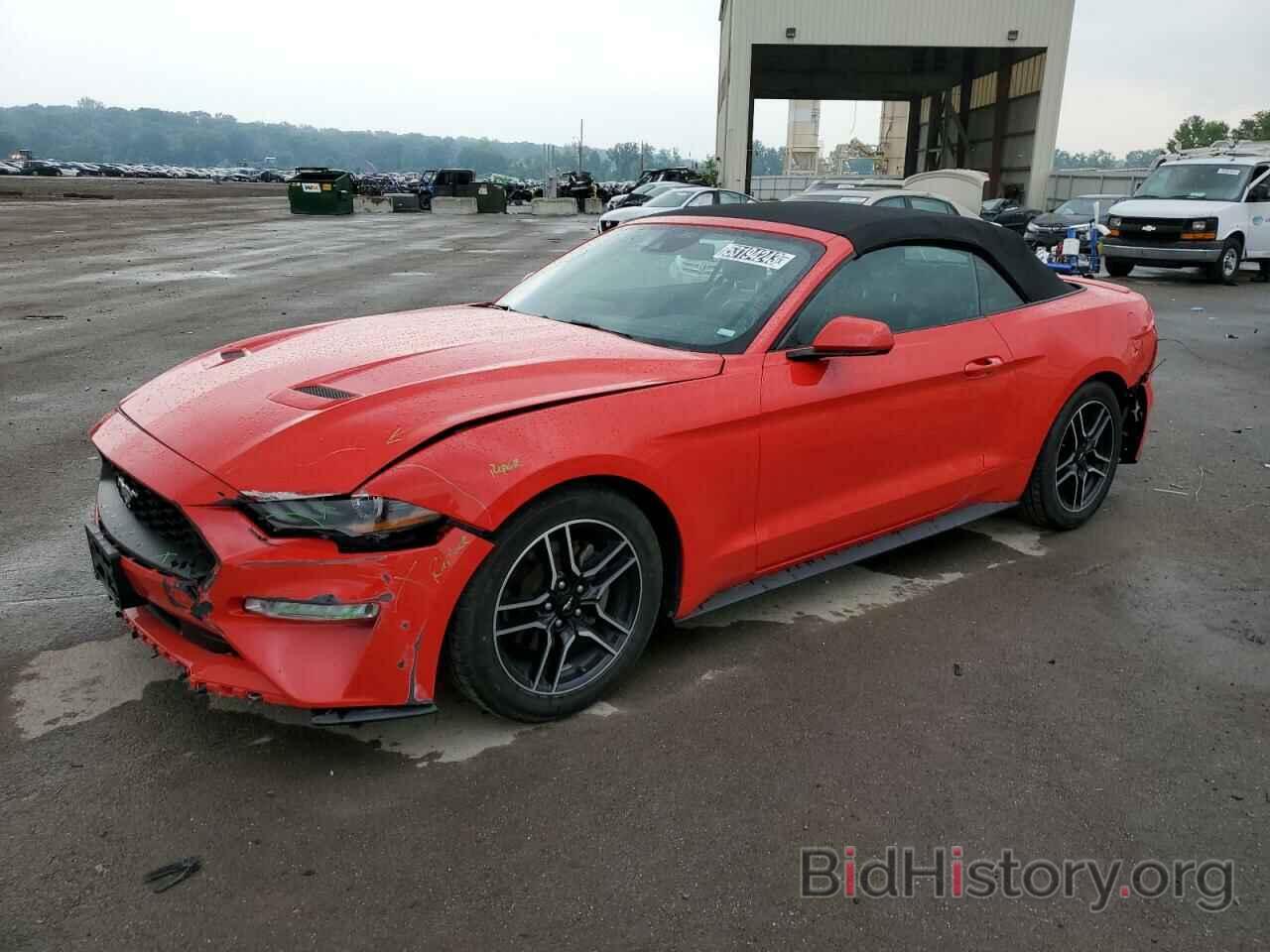 Photo 1FATP8UH8M5122563 - FORD MUSTANG 2021