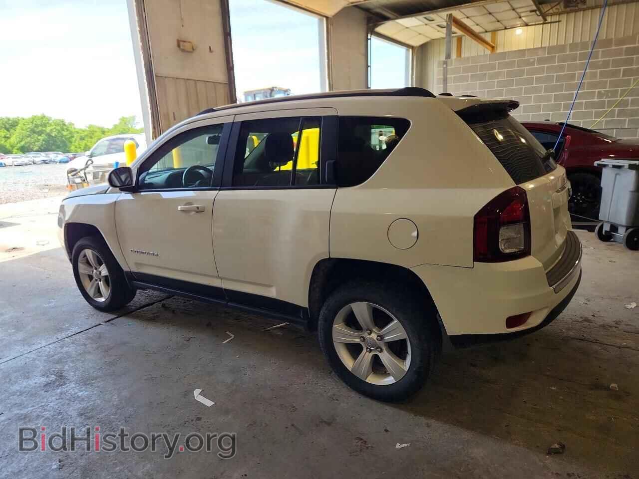 2015 JEEP COMPASS - VIN: 1C4NJCEA6FD251094 - Photo 2