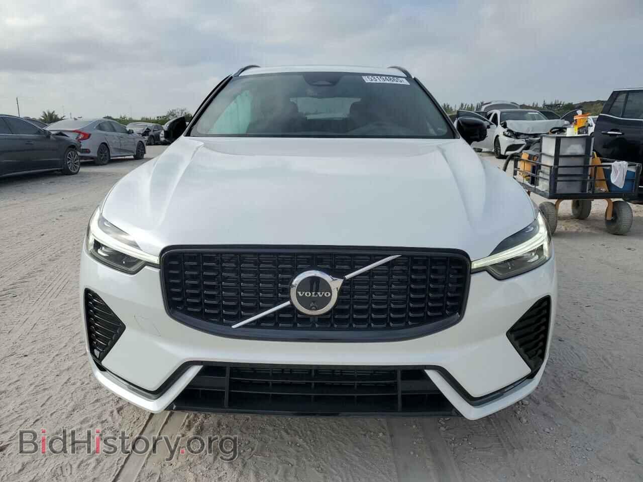 2025 VOLVO XC60 PLUS - VIN: YV4M12RC8S1040148 - Фото 5