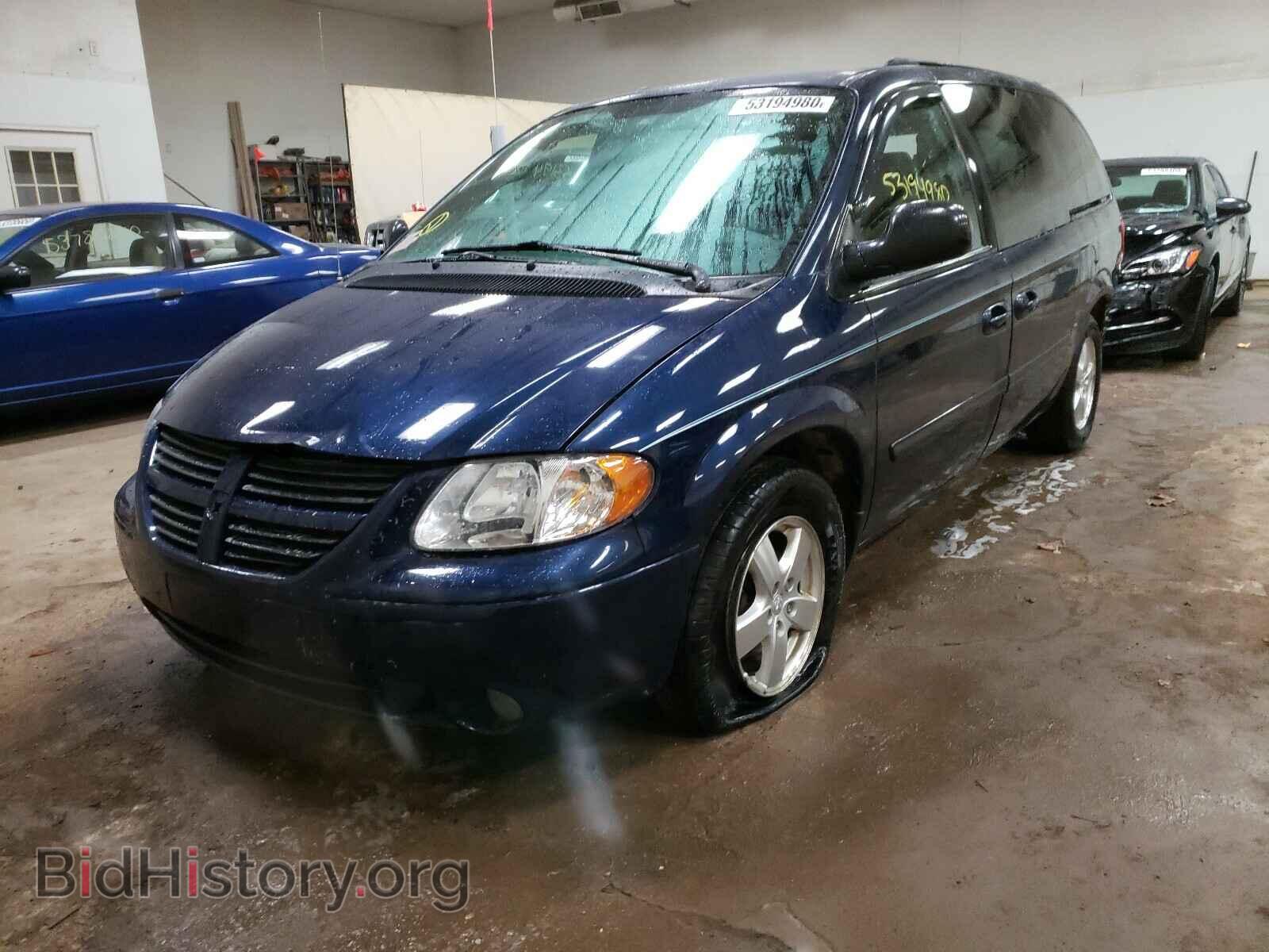 2005 DODGE CARAVAN - VIN: 2D4GP44L05R141608 - Фото 2