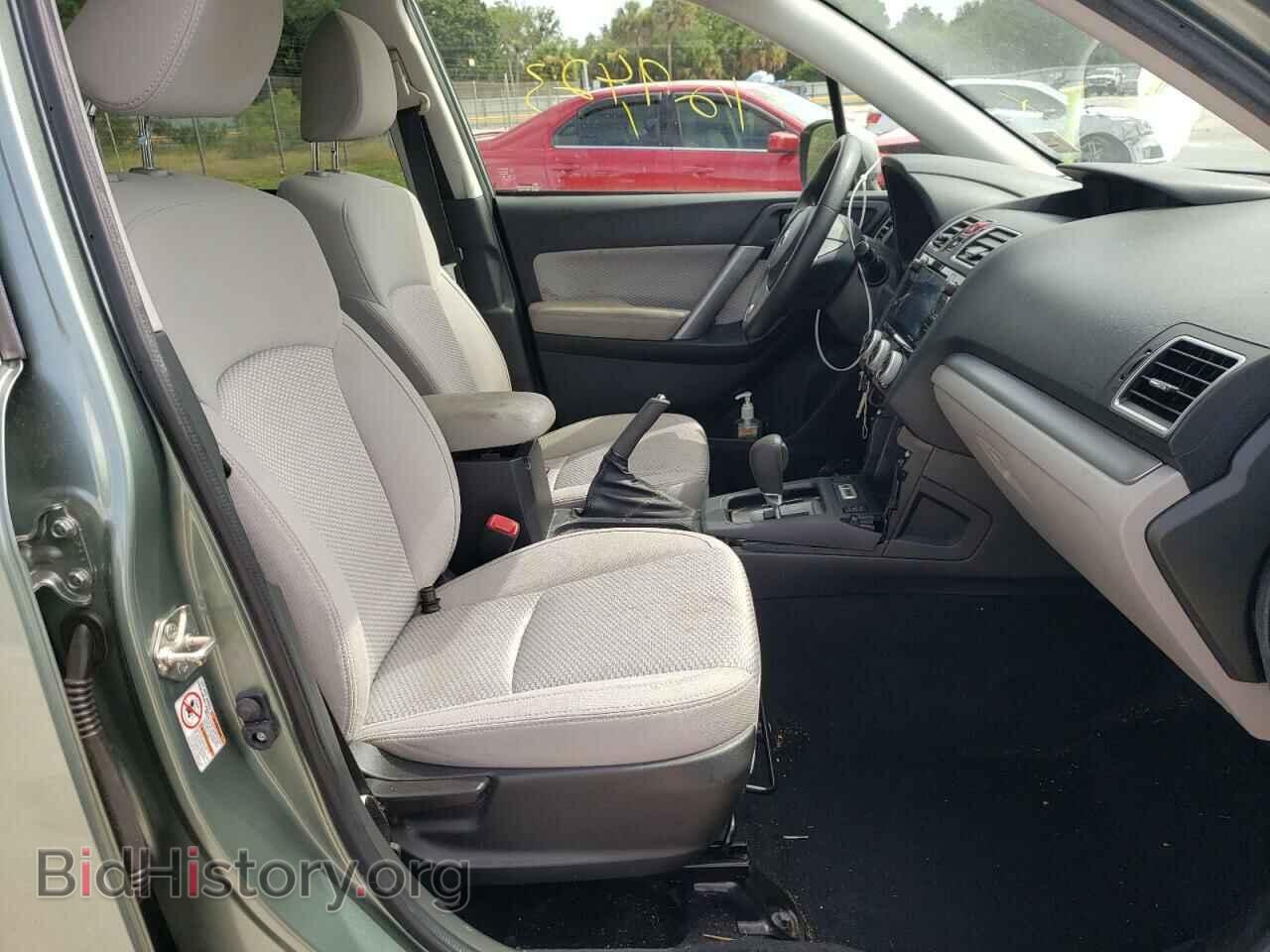 2017 SUBARU FORESTER - VIN: JF2SJAEC9HH811437 - Фото 5