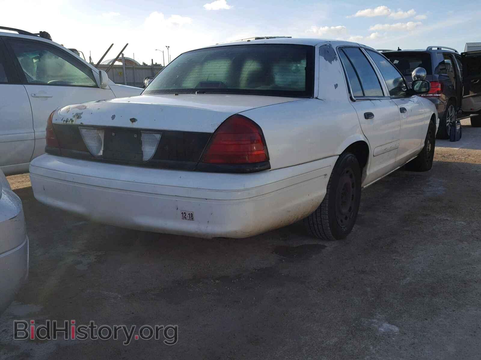 2003 FORD CROWN VIC - VIN: 2FAHP71W43X185093 - Фото 4