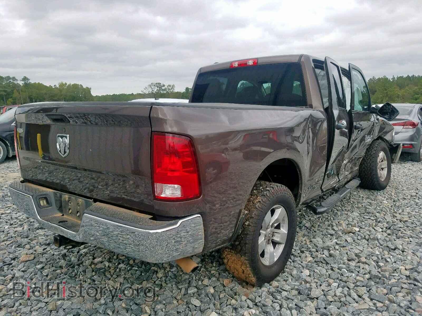 2018 RAM 1500 ST - VIN: 1C6RR6FT7JS201750 - Фото 4