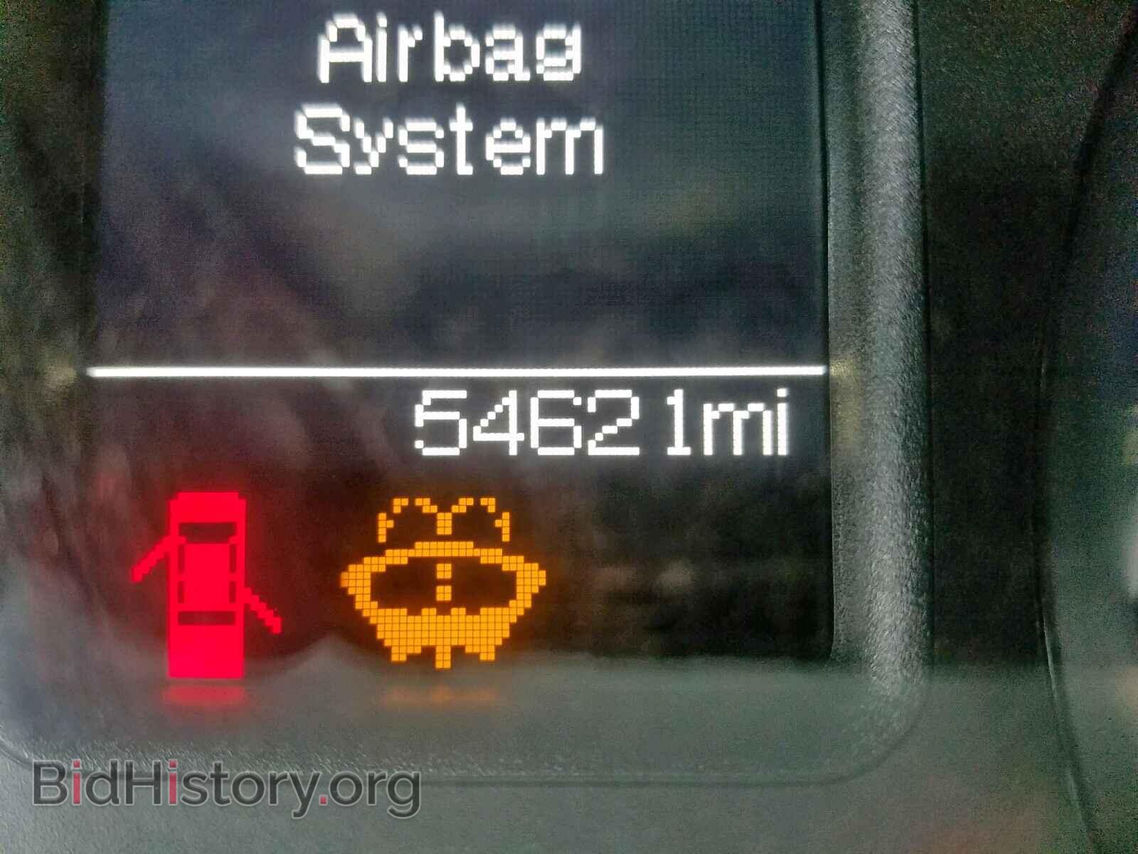 2018 RAM 1500 ST - VIN: 1C6RR6FT7JS201750 - Фото 8