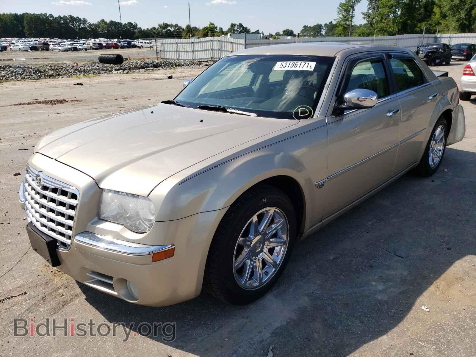 2006 CHRYSLER 300 - VIN: 2C3KA63H96H509863 - Фото 2