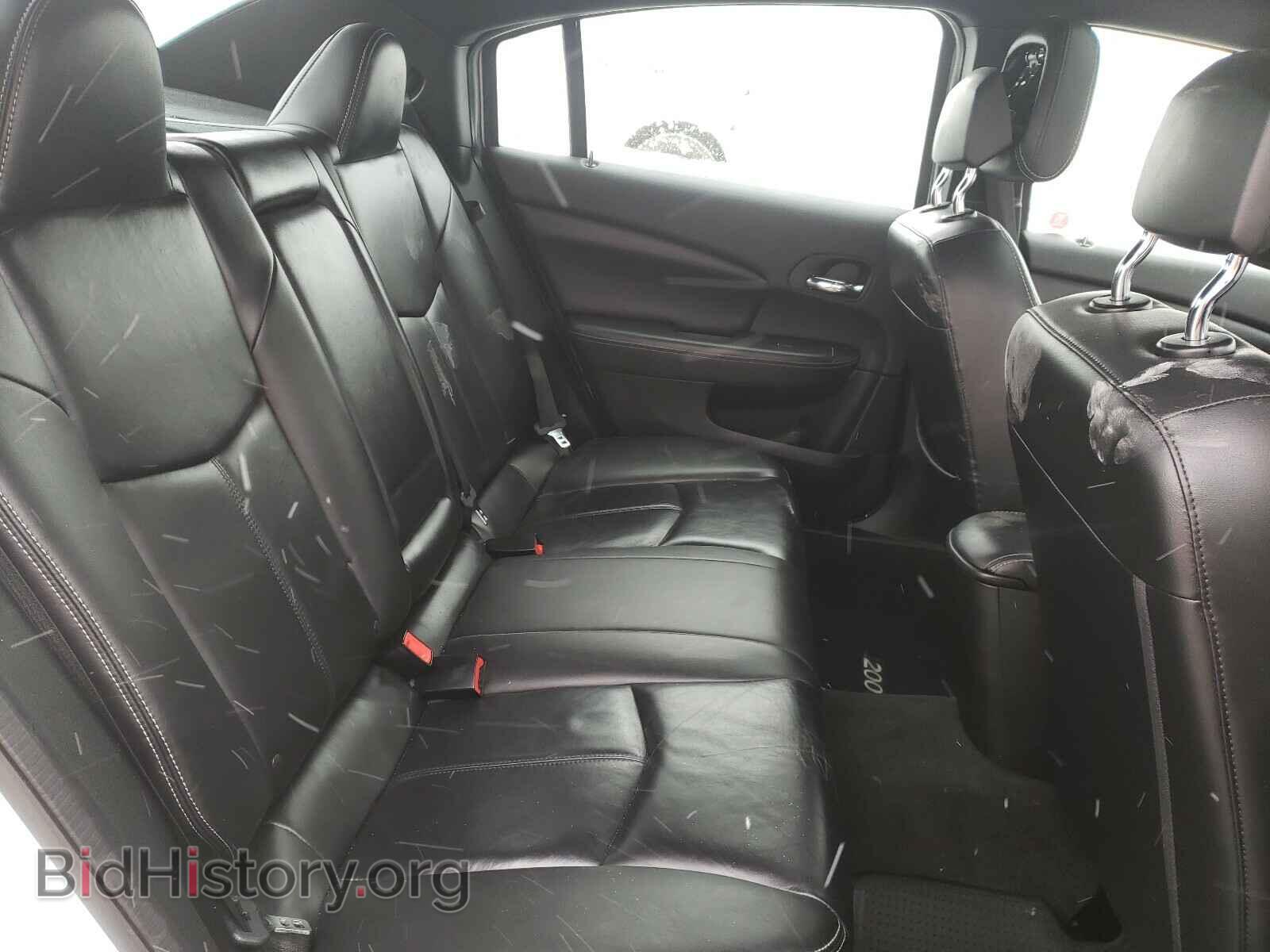 2012 CHRYSLER 200 - VIN: 1C3CCBCG8CN238893 - Фото 6
