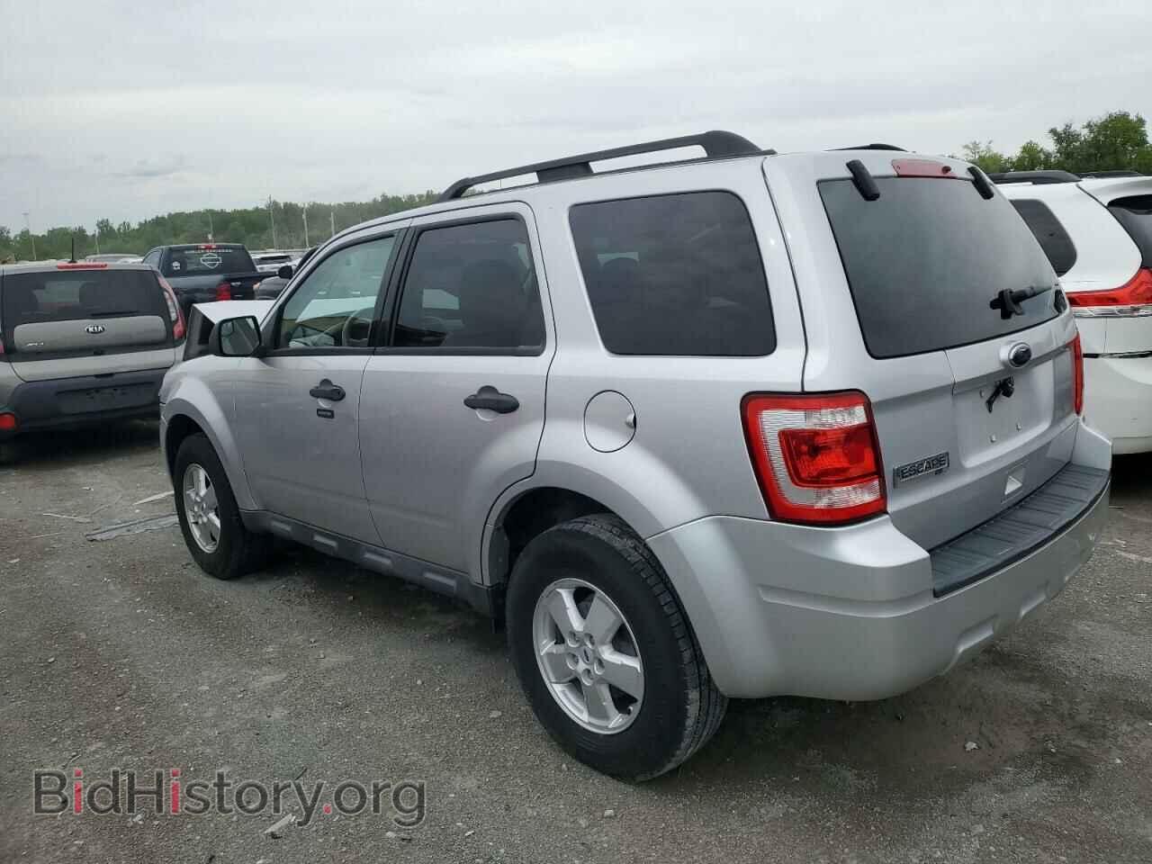 2010 FORD ESCAPE - VIN: 1FMCU0D70AKA35003 - Фото 2