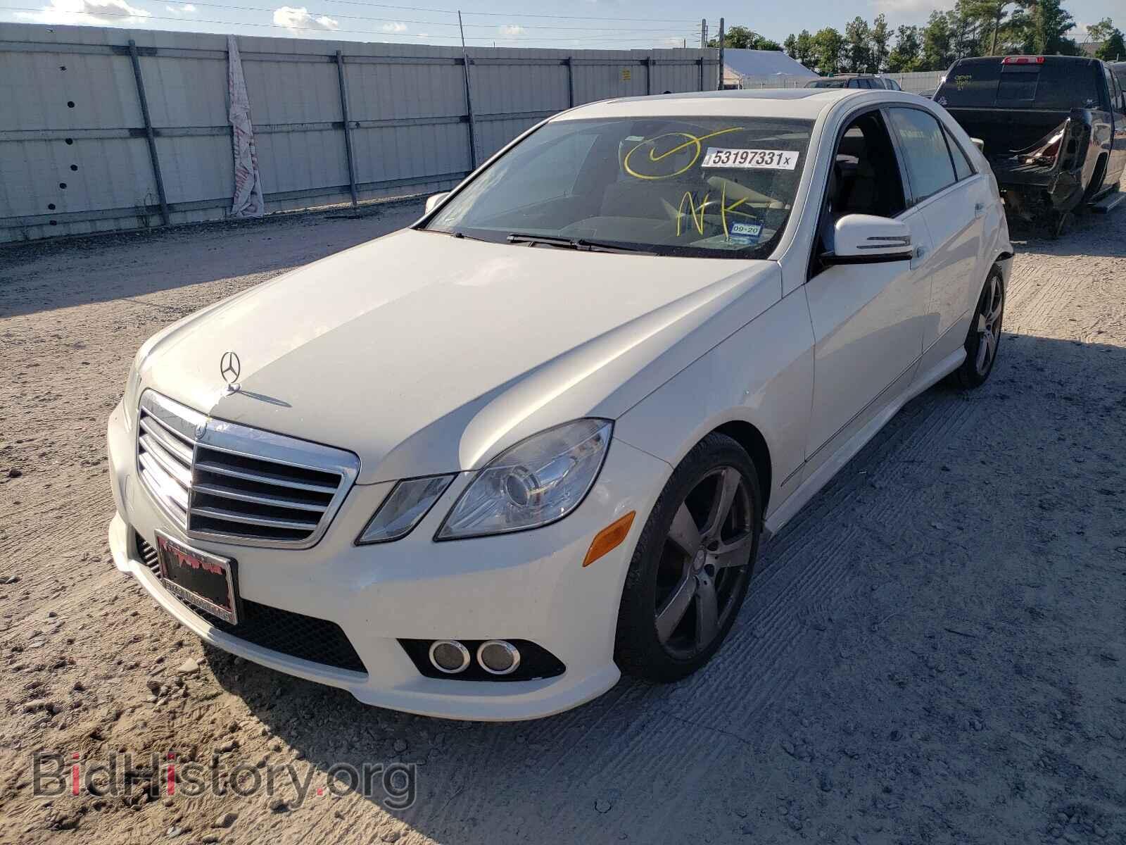 2010 MERCEDES-BENZ E-CLASS - VIN: WDDHF5GB1AA075460 - Фото 2