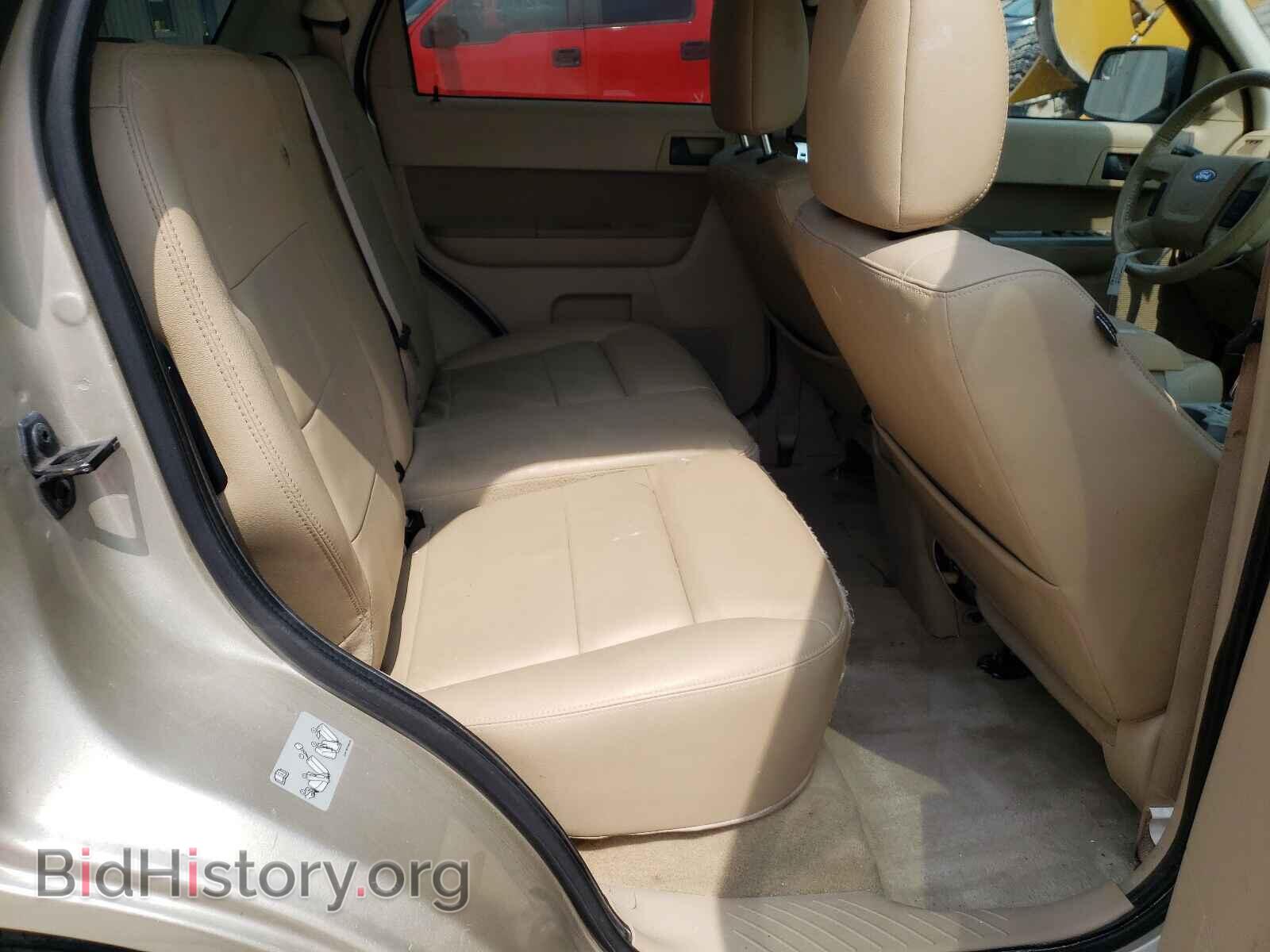 2011 FORD ESCAPE - VIN: 1FMCU9D75BKA06876 - Фото 6
