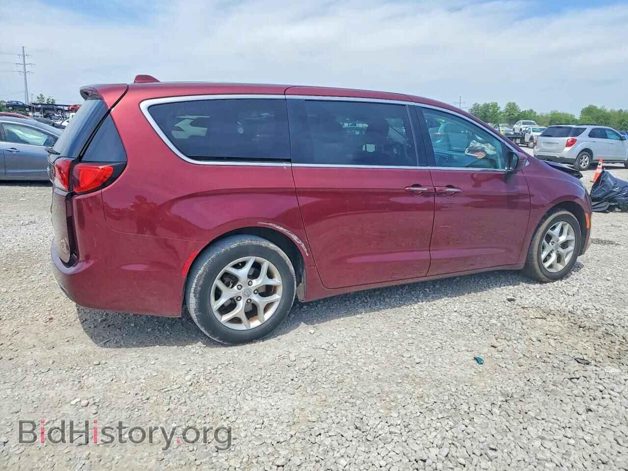 2017 CHRYSLER PACIFICA - VIN: 2C4RC1BG5HR781985 - Фото 3