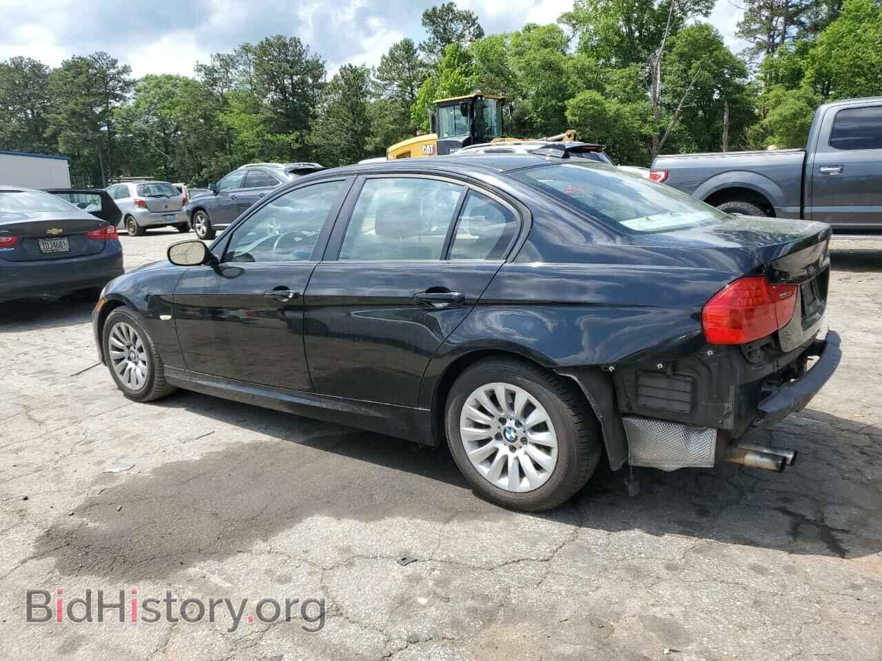 2009 BMW 3 SERIES - VIN: WBAPH73559E127315 - Фото 2
