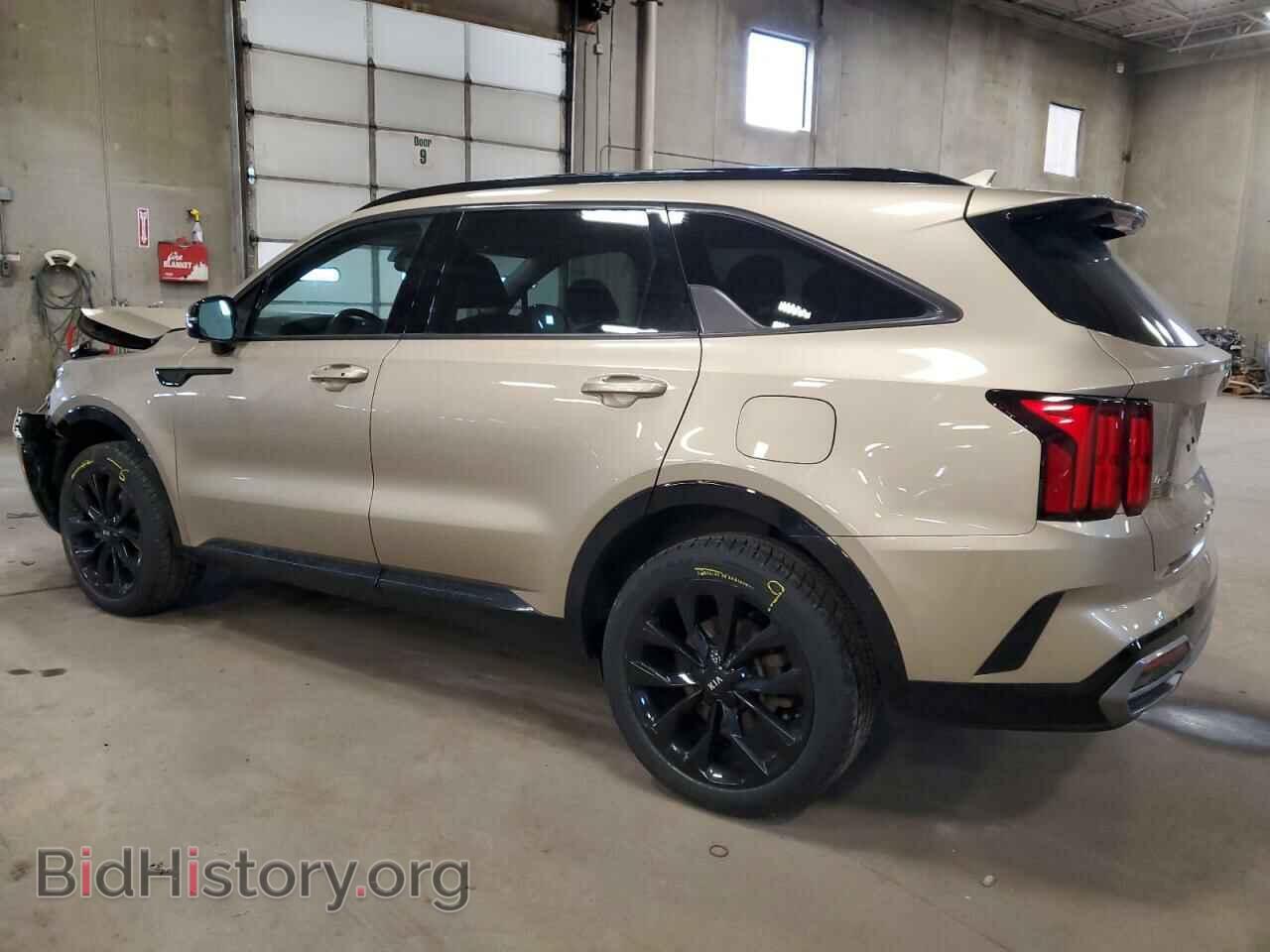 2021 KIA SORENTO - VIN: 5XYRKDLF5MG028627 - Фото 2