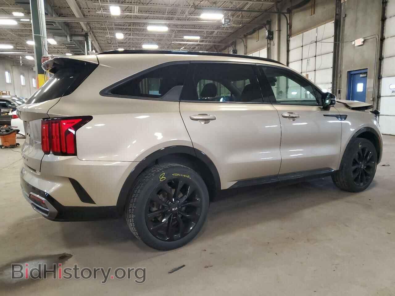2021 KIA SORENTO - VIN: 5XYRKDLF5MG028627 - Фото 3