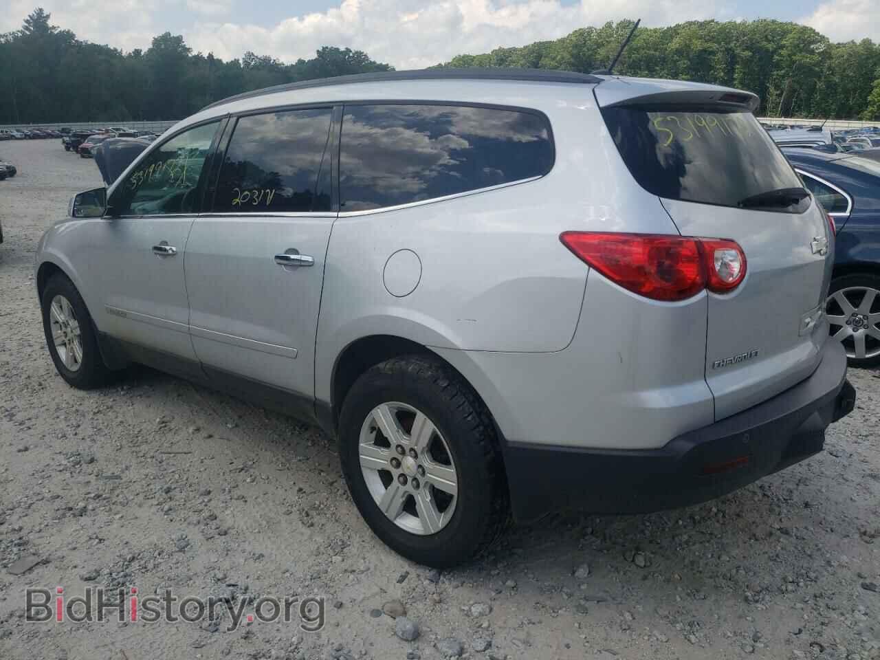 2009 CHEVROLET TRAVERSE - VIN: 1GNER23D79S108582 - Фото 3