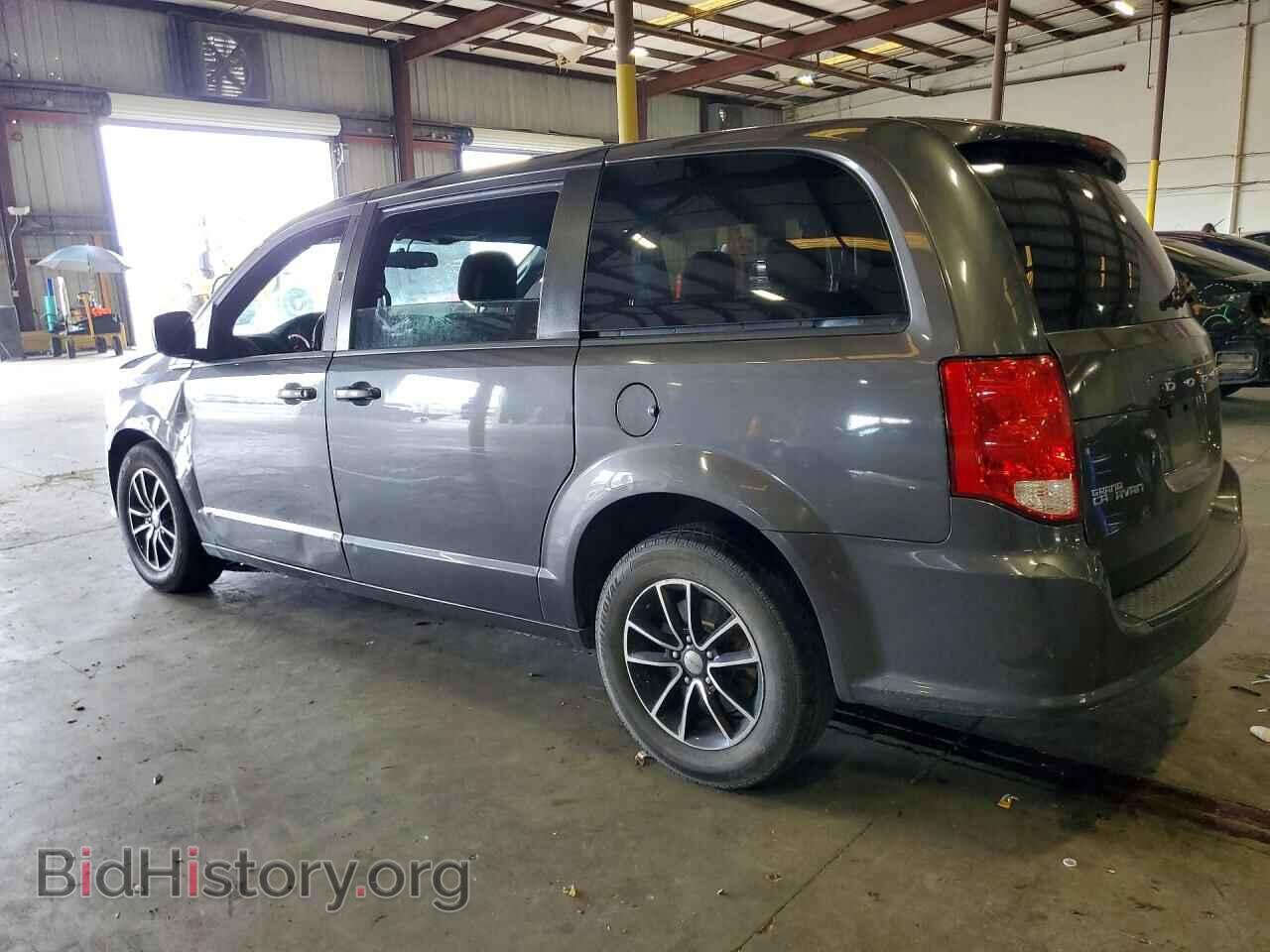 2018 DODGE CARAVAN - VIN: 2C4RDGBG3JR215216 - Фото 2