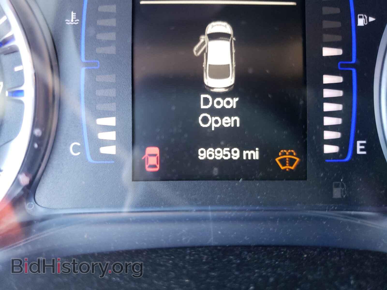 2015 CHRYSLER 200 - VIN: 1C3CCCABXFN702719 - Фото 8