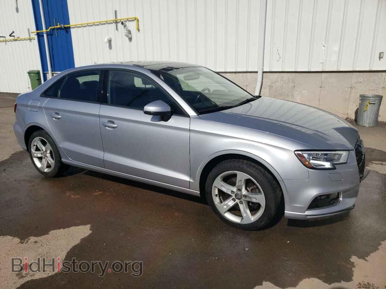 2017 AUDI A3 - VIN: WAUAUGFF2H1041536 - Фото 4