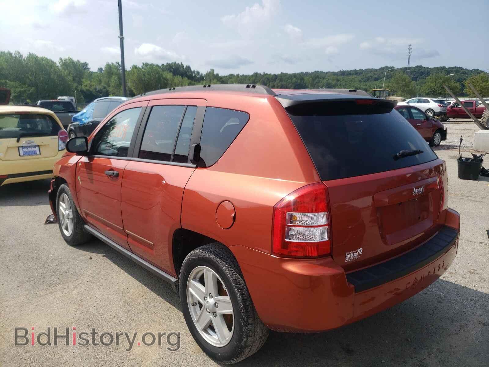 2008 JEEP COMPASS - VIN: 1J8FT47088D787596 - Фото 3