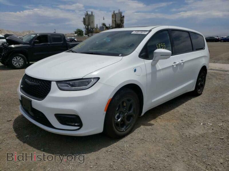 2022 Chrysler PACIFICA (VIN 2C4RC1S75NR147796) — photo 2 of 10