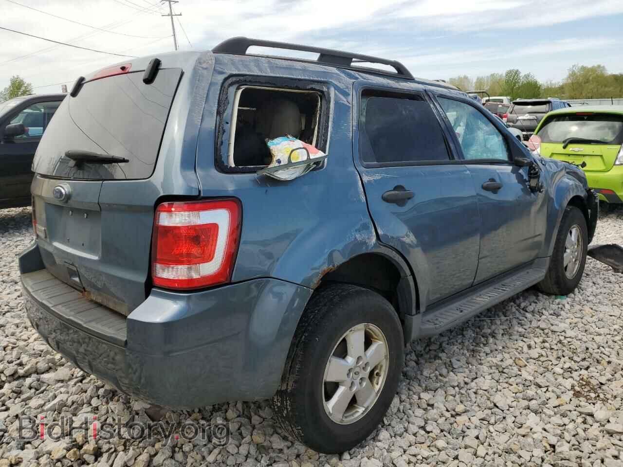 2011 FORD ESCAPE - VIN: 1FMCU0D72BKA63046 - Фото 3