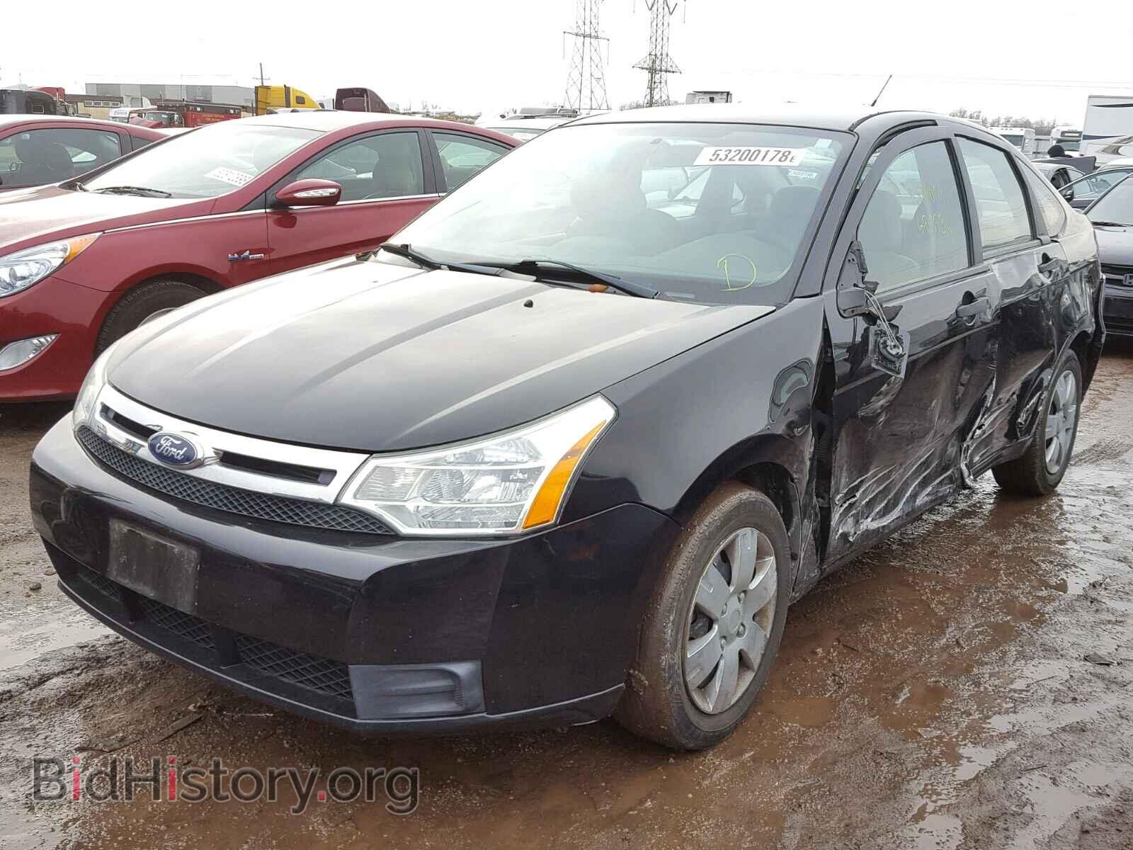 2011 FORD FOCUS - VIN: 1FAHP3EN4BW200678 - Фото 2