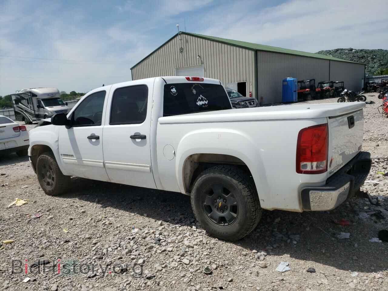 2007 GMC SIERRA - VIN: 2GTEC13J571594123 - Фото 2