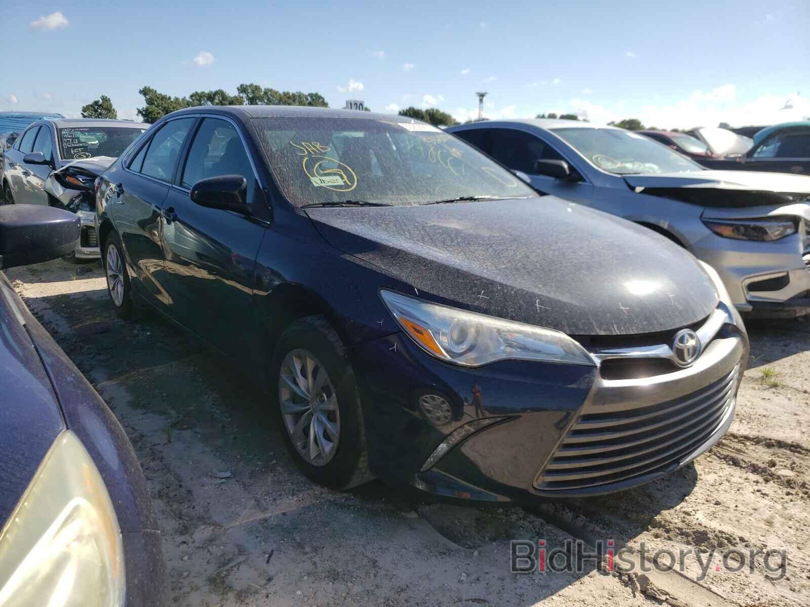 Photo 4T4BF1FK3FR464568 - TOYOTA CAMRY 2015