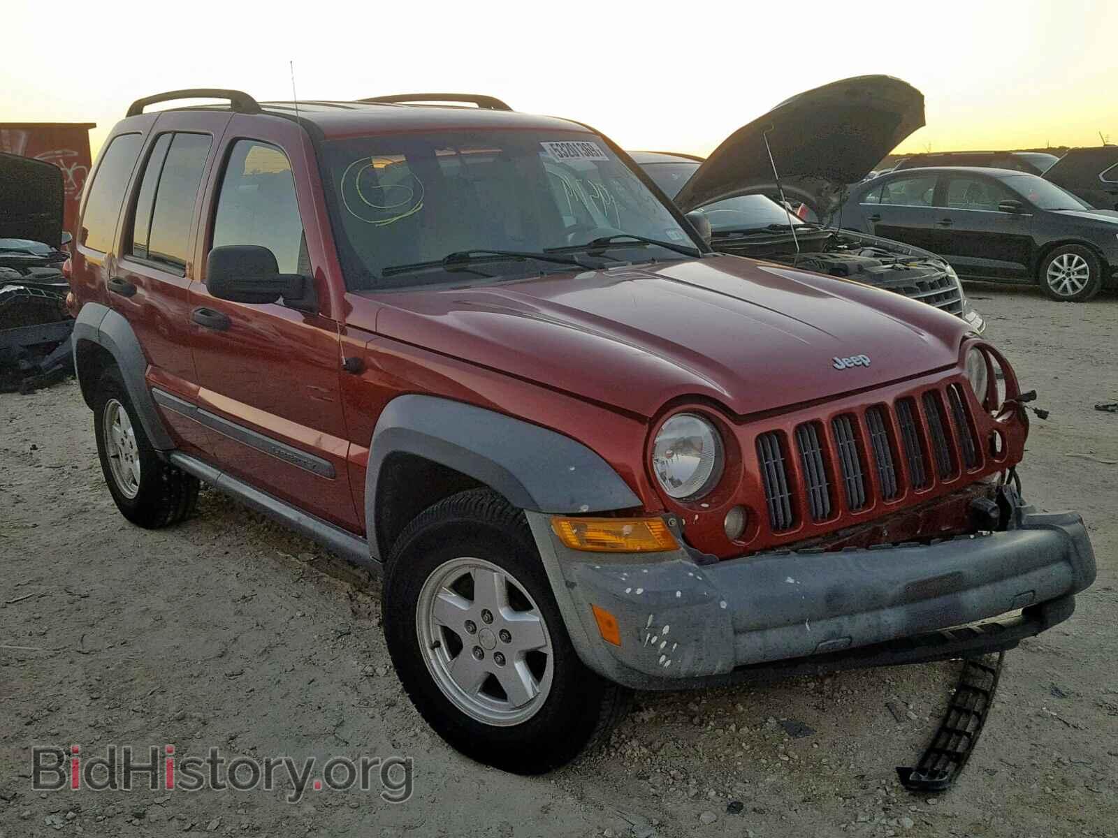 Фотография 1J4GL48KX7W542257 - JEEP LIBERTY SP 2007