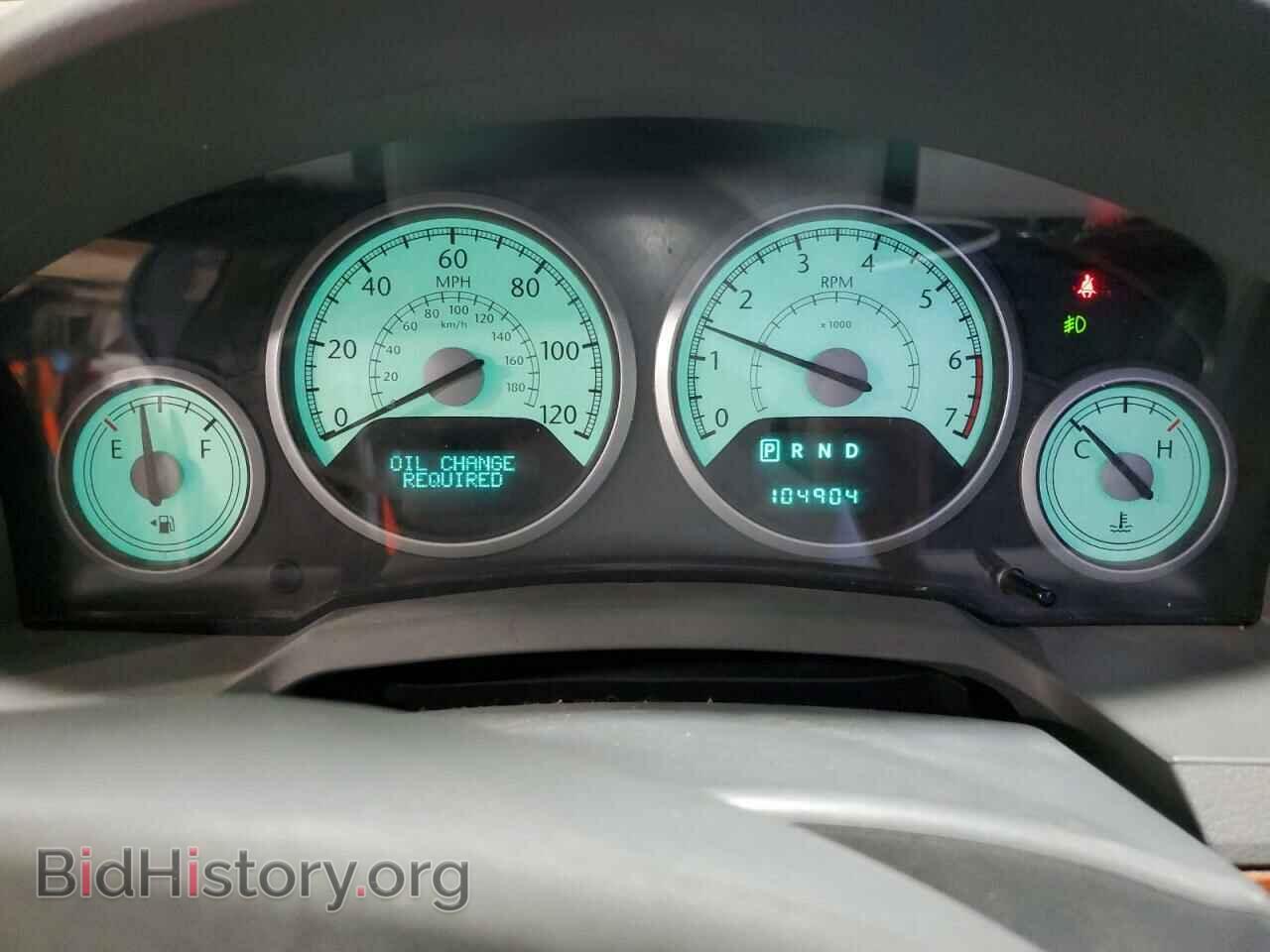 2008 CHRYSLER MINIVAN - VIN: 2A8HR54P98R716631 - Фото 9