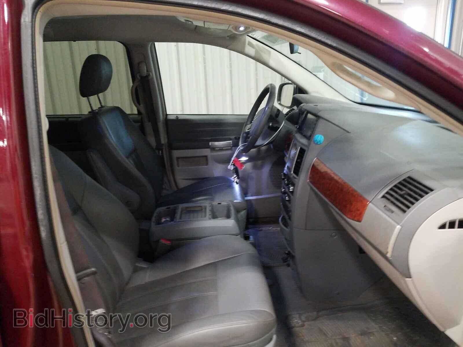 2008 CHRYSLER MINIVAN - VIN: 2A8HR54P98R815644 - Фото 5